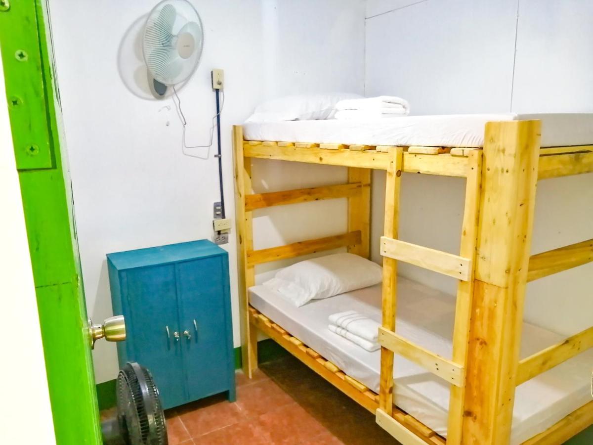Hostal El Rio León Kültér fotó