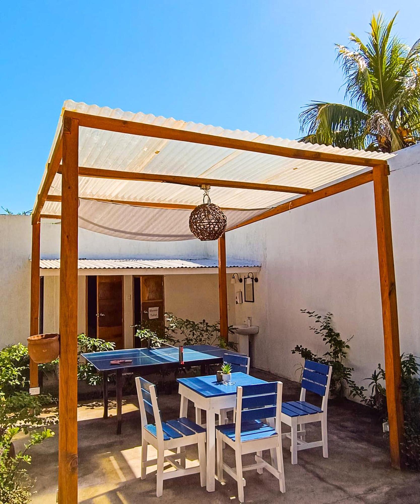 Hostal El Rio León Kültér fotó