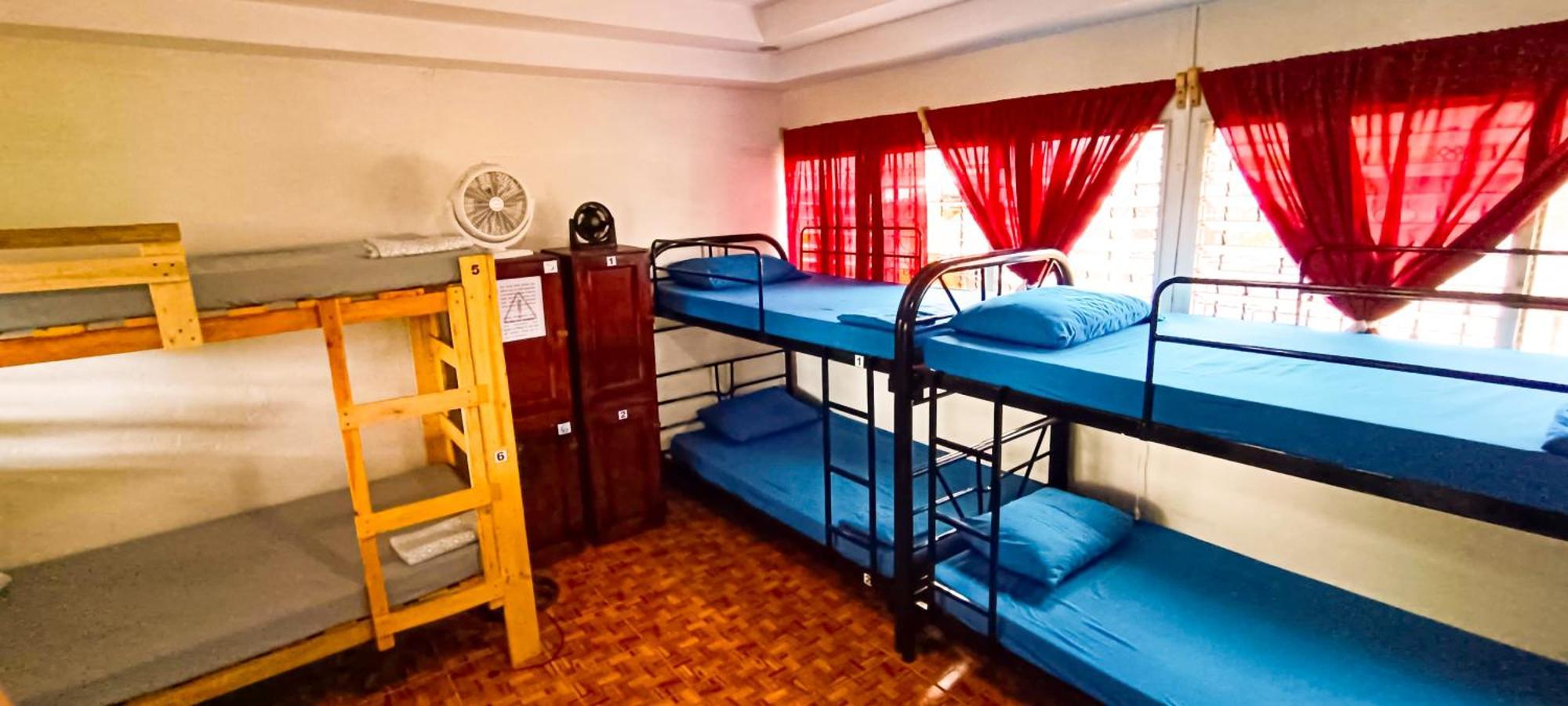 Hostal El Rio León Kültér fotó