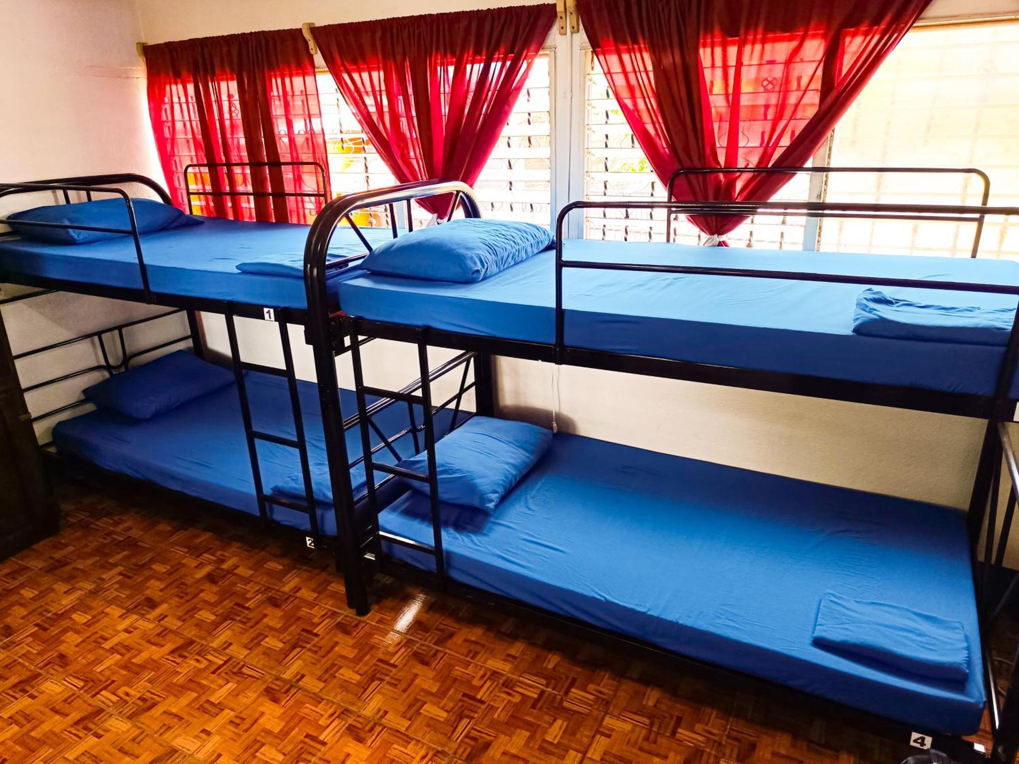 Hostal El Rio León Kültér fotó