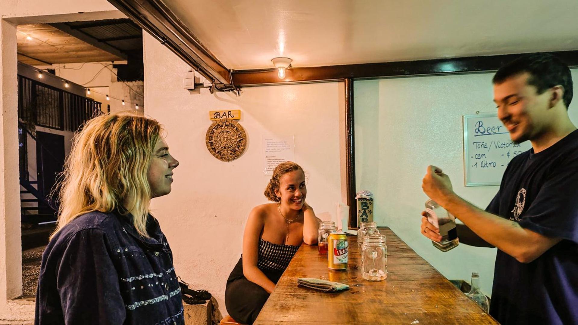 Hostal El Rio León Kültér fotó
